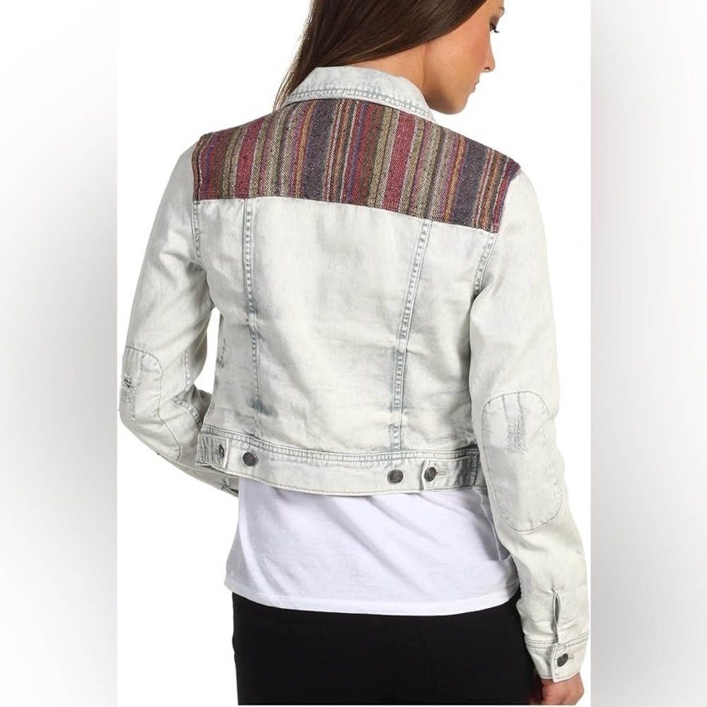 Free People Womens Baja Jean Jacket Trash White Wash Denim Sz 6 Distressed - Picture 2 of 16